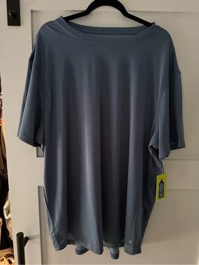 Men's Short-Sleeve Performance Tee in Slate Blue